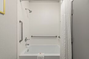 Comfort Inn & Suites Olathe - Kansas City