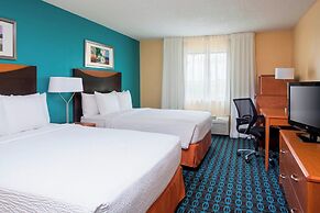Fairfield Inn & Suites Victoria