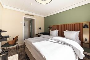 Imperial Hotel