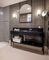 DoubleTree by Hilton Brussels City