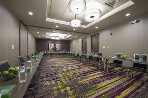 DoubleTree by Hilton Winston Salem - University