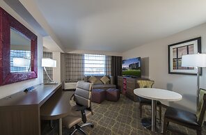 DoubleTree by Hilton Winston Salem - University