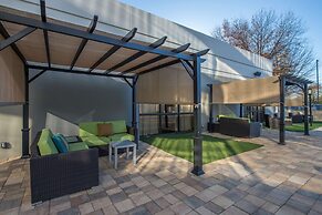 DoubleTree by Hilton Winston Salem - University