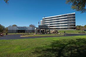 DoubleTree by Hilton Winston Salem - University