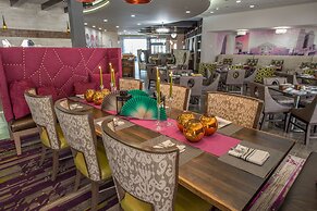 DoubleTree by Hilton Winston Salem - University