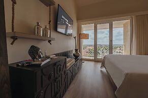 Renaissance Wind Creek Aruba Resort