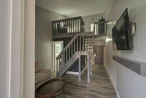 Clarion Pointe Tampa-Brandon Near Fairgrounds and Casino