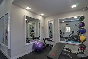 Clarion Pointe Tampa-Brandon Near Fairgrounds and Casino