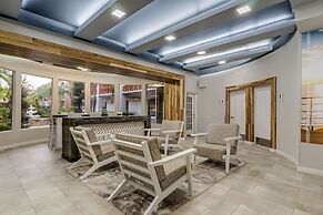 Clarion Pointe Tampa-Brandon Near Fairgrounds and Casino