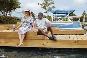 Margaritaville Lake Resort, Lake Conroe/Houston