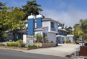 Mariposa Inn & Suites