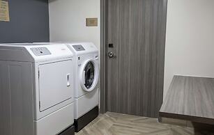 DoubleTree by Hilton Hot Springs