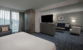 DoubleTree by Hilton Hot Springs