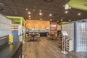 Quality Inn West Edmonton