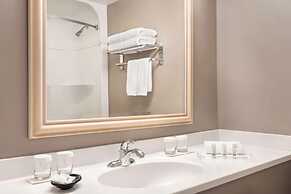 Royal Hotel Regina, Trademark Collection by Wyndham