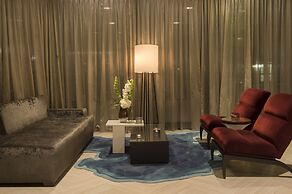 The Madison Concourse Hotel and Governor's Club