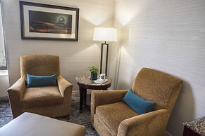 The Madison Concourse Hotel and Governor's Club