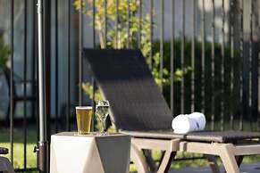 Oxnard Inn Lancaster