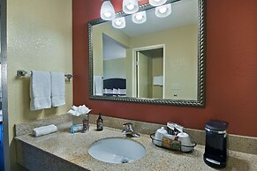 Oxnard Inn Lancaster