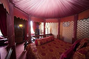 Coombe Abbey Hotel