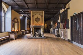 Coombe Abbey Hotel