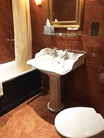 Coombe Abbey Hotel