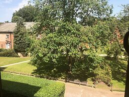 Coombe Abbey Hotel