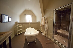 Coombe Abbey Hotel