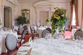 Coombe Abbey Hotel
