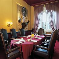 Coombe Abbey Hotel