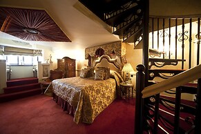 Coombe Abbey Hotel