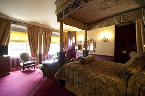 Coombe Abbey Hotel