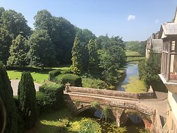 Coombe Abbey Hotel