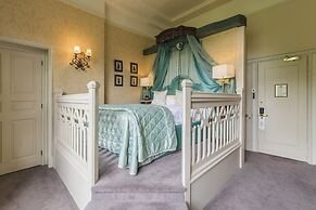 Coombe Abbey Hotel