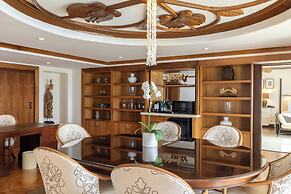 The Kahala Hotel & Resort