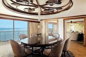 The Kahala Hotel & Resort