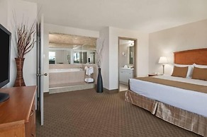 Ramada by Wyndham Edmonton South