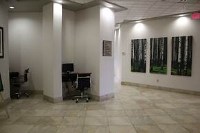 Ramada by Wyndham Edmonton South