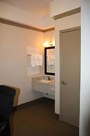 Ramada by Wyndham Edmonton South