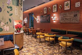 Hotel Theo New Orleans, Tapestry Collection by Hilton