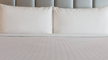 Crowne Plaza San Francisco Airport by IHG