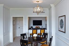 The Charleston Place