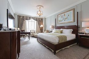 The Charleston Place