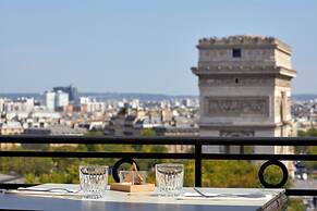Hotel Raphael