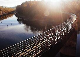 The Martha Washington Inn And Spa