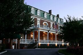 The Martha Washington Inn And Spa