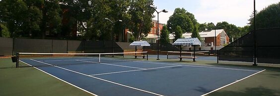 The Martha Washington Inn And Spa