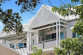 Broadwater Resort Como