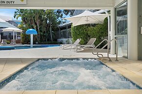 Broadwater Resort Como