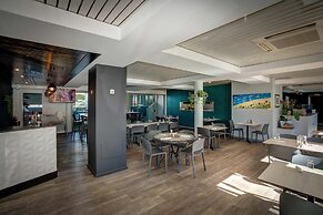 Broadwater Resort Como